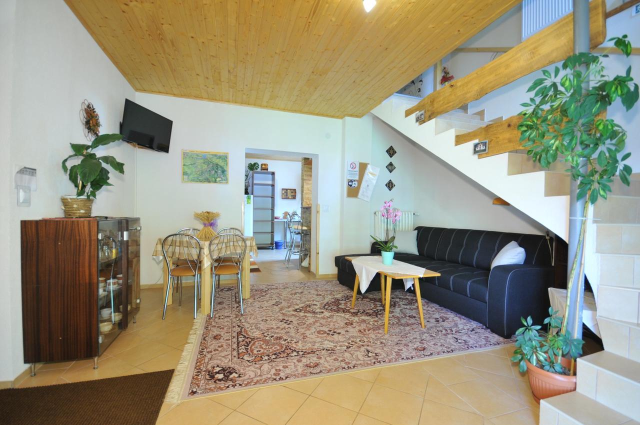 Ubytovanie Sokolica Červený Kláštor Extérieur photo