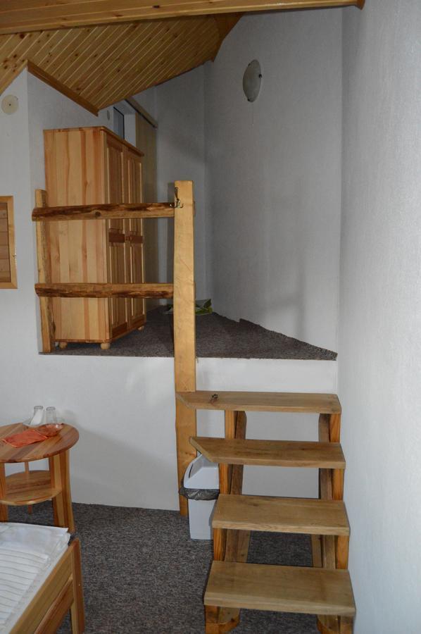 Ubytovanie Sokolica Červený Kláštor Extérieur photo